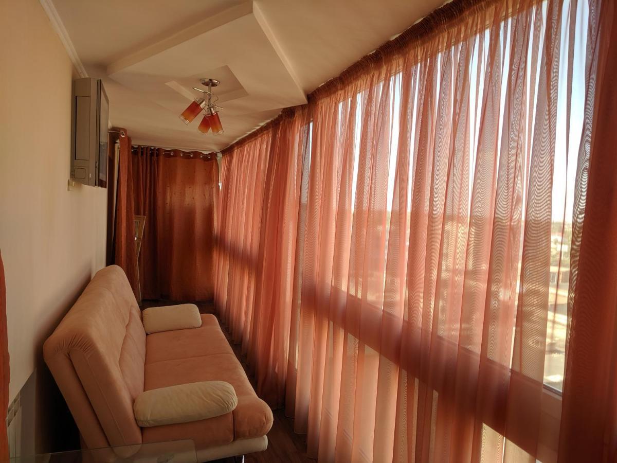 אודסה 13 Floor Panorama Apartment מראה חיצוני תמונה